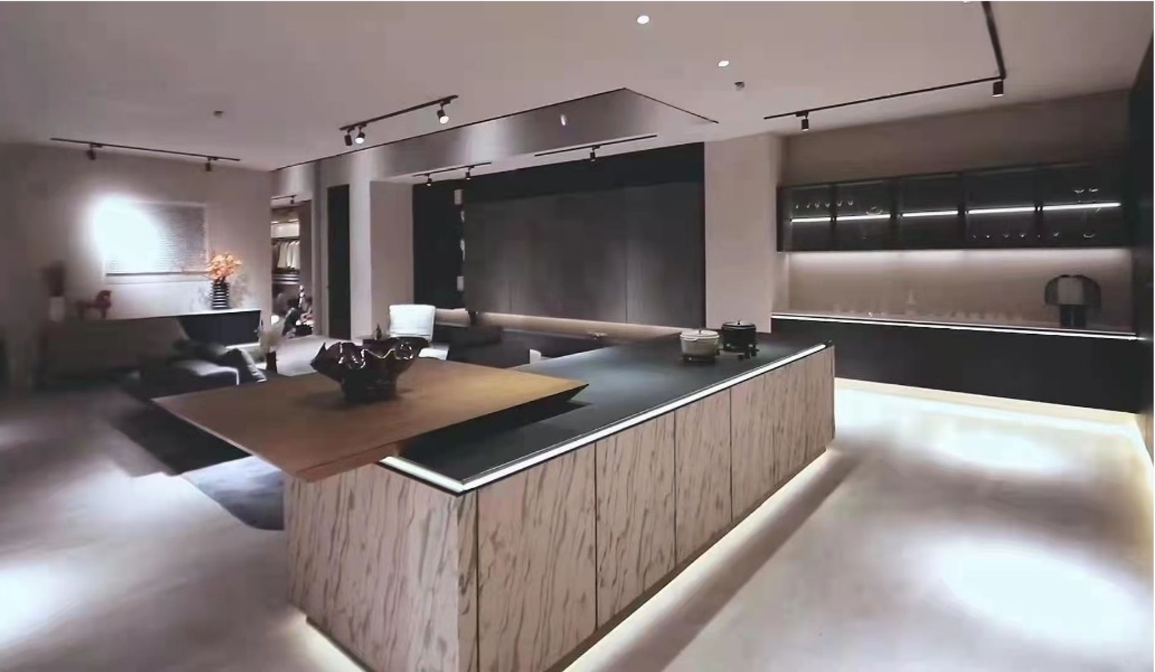 石材中島與訂製櫃體|Stone island and bespoke cabinetry