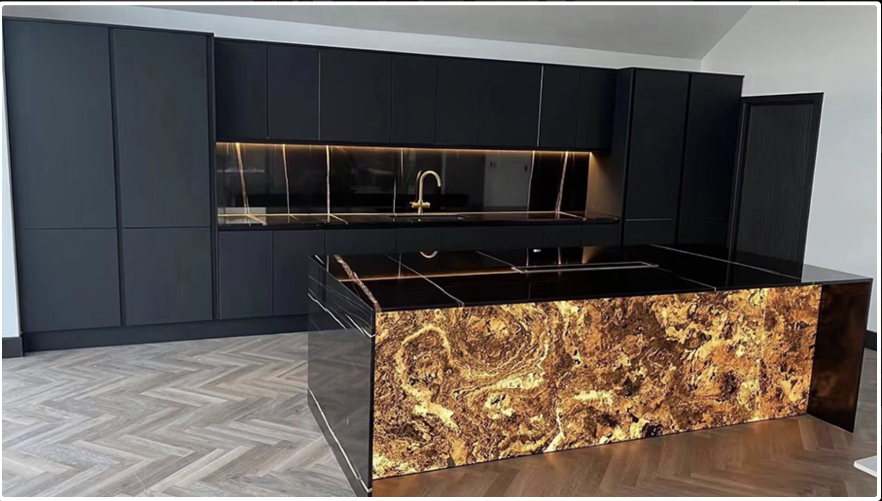 Patina Vein — brand interior